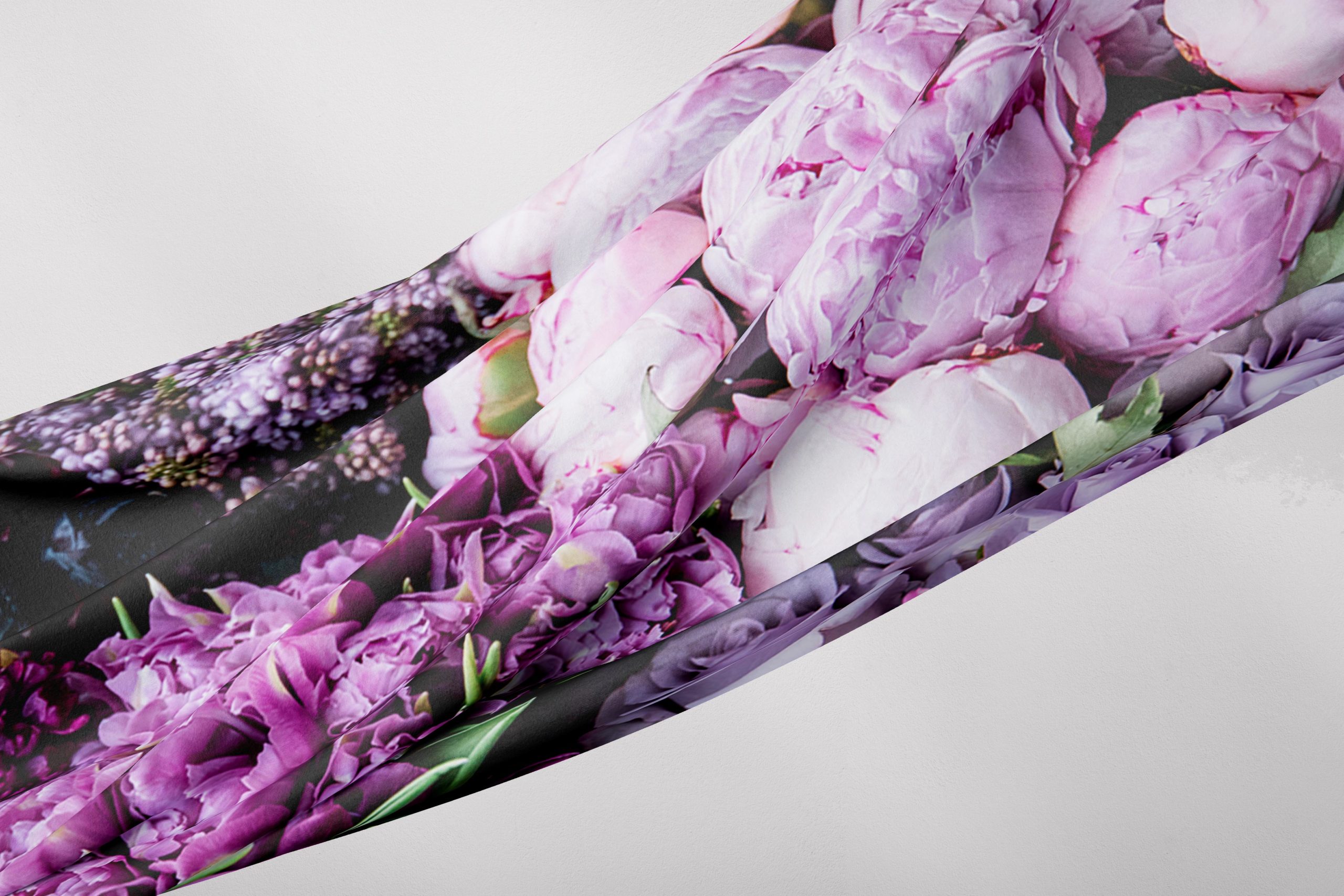 Purple_Floral_Tablecloth_floating