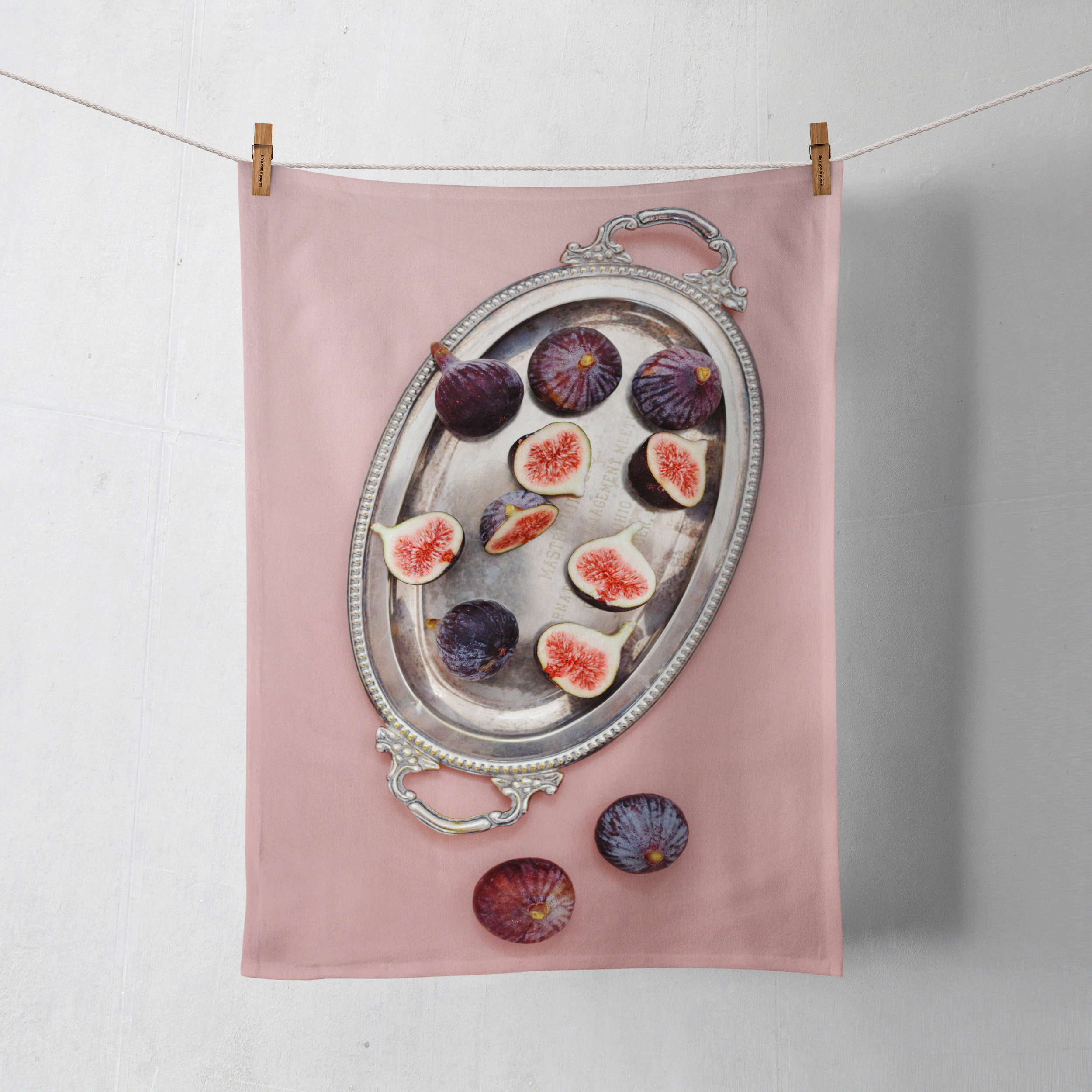 -Food_towel_figs_silverplate