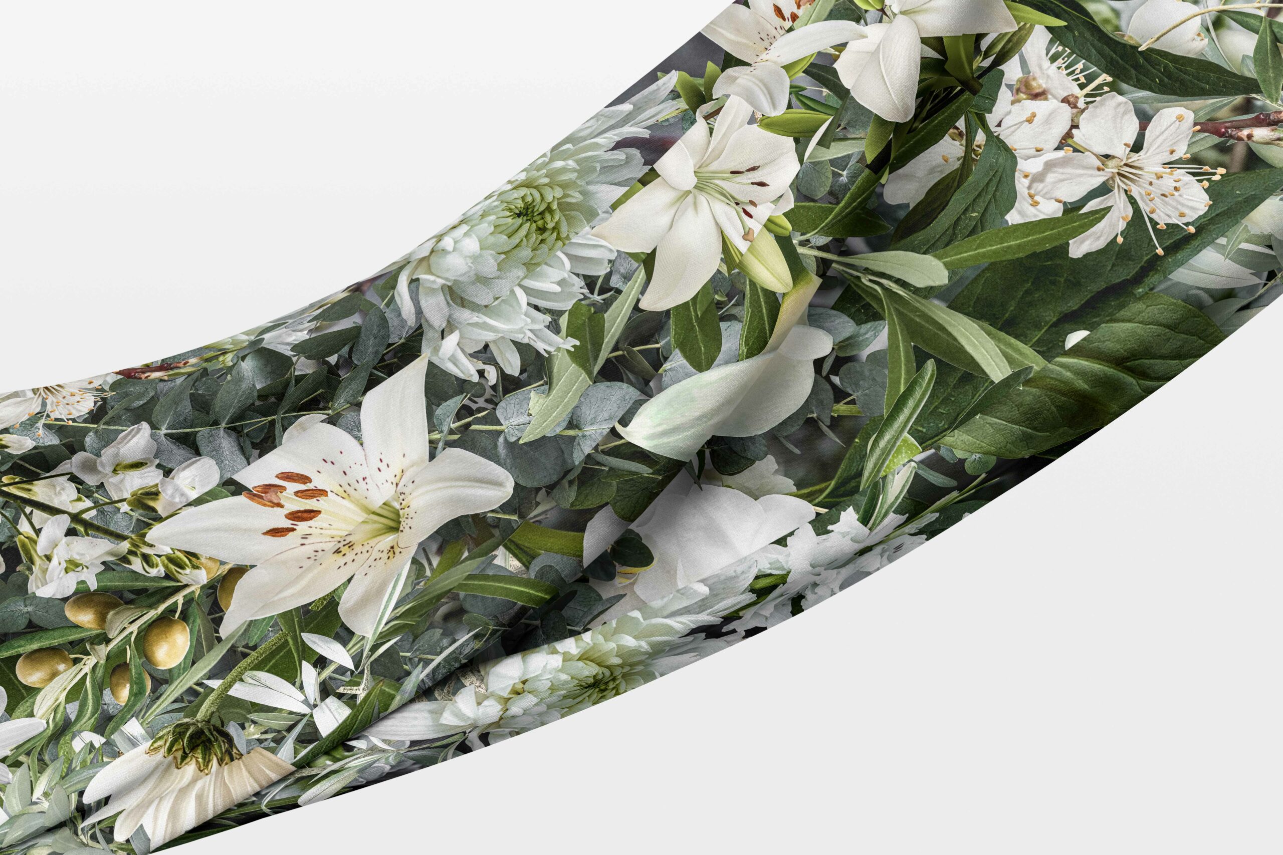 2023_Tablecloth_BLOOMS